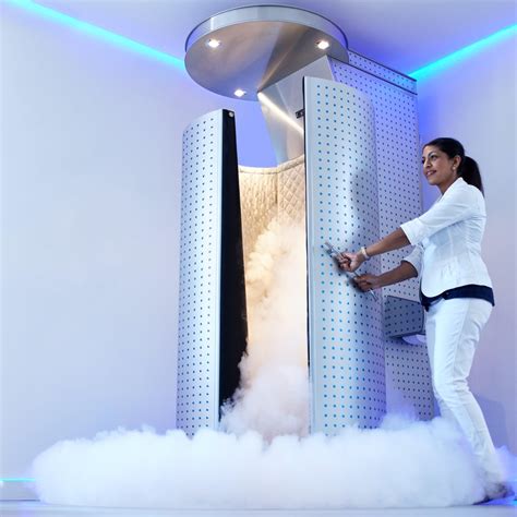 Your core body temperature remains at about 98.6 degrees Fahrenheit. Cryotherapy treatments typically only take about five minutes, but the XR Cryotherapy Chamber from Cryo Innovations provides short-term results in just three minutes. After treatment your capillaries expand delivering oxygen-rich and nutrient dense blood throughout the body.